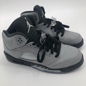Air Jordan 5 Retro Wolf Greys Sz 7Y (Big Kids)